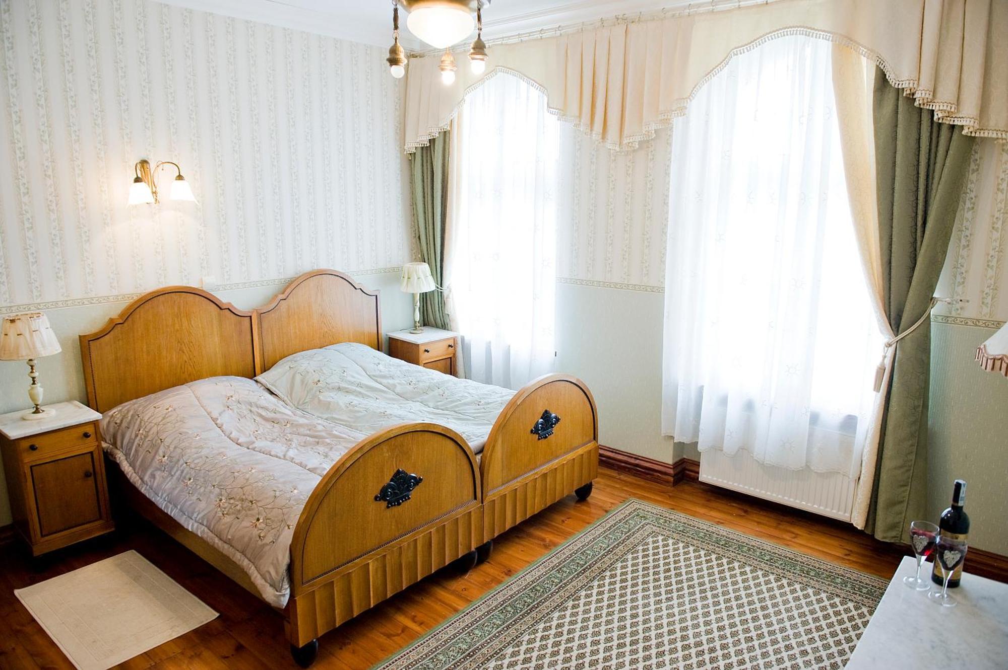 Palac Brzezno & Golf Bed and breakfast 4*