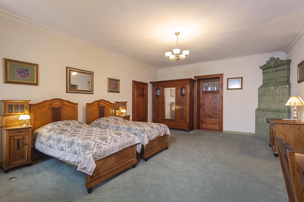 Palac Brzezno & Golf Bed & Breakfast Oborniki Śląskie
